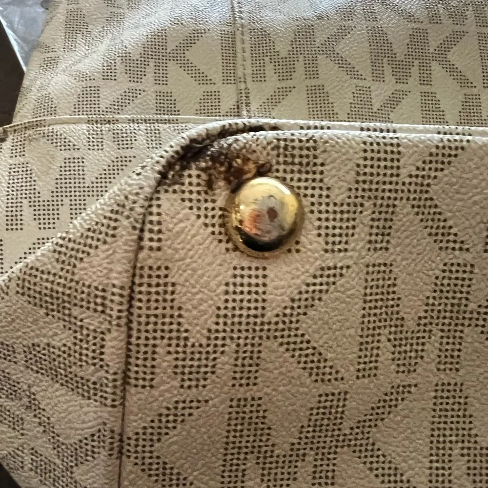 Michael Kors Beige Tote Bag